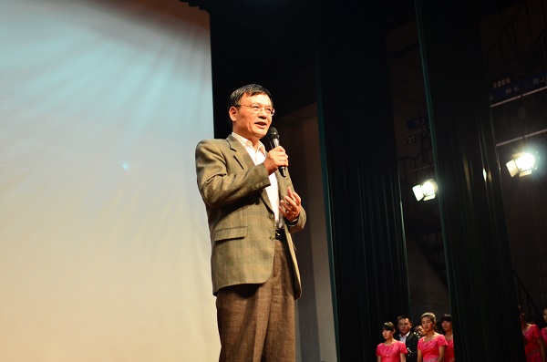 【环境科学与工程学院】天籁余音扬，中大九秩庆——记环境科学与工程学院校友音乐会暨“天籁之音”合唱团专场汇报演出