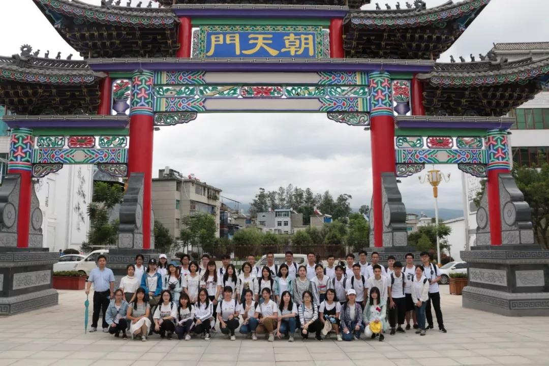 图片逃跑啦~