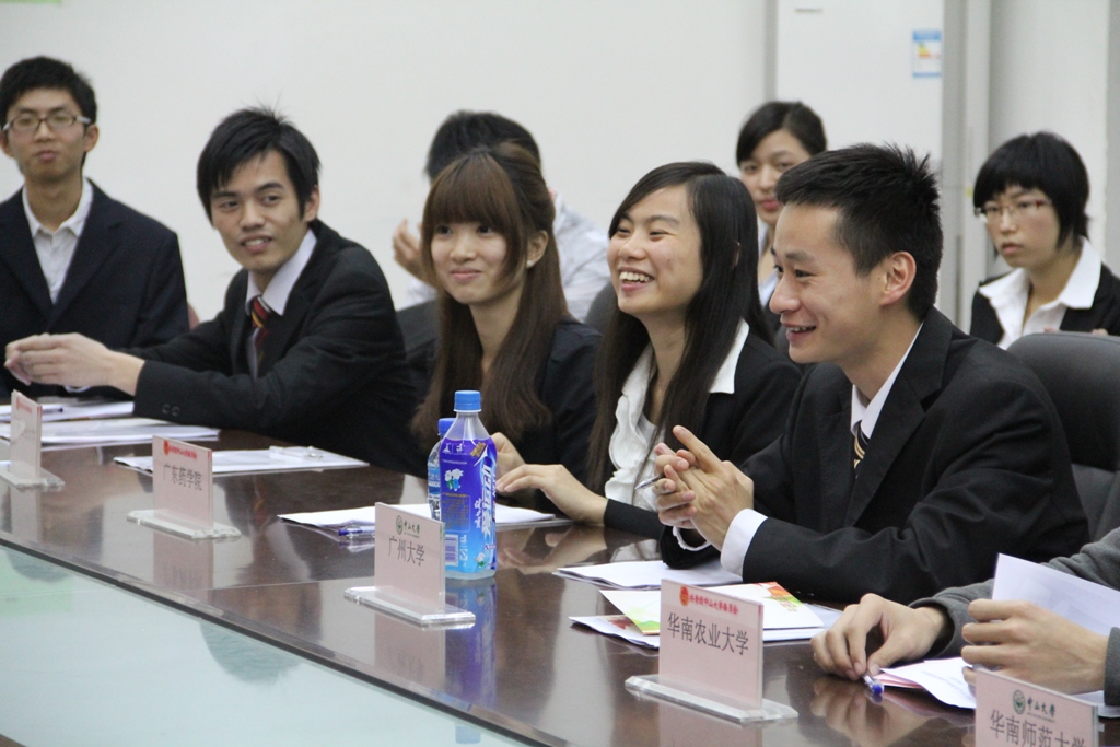中山大学2011年学生团体文化节七巧变幻盛大开幕